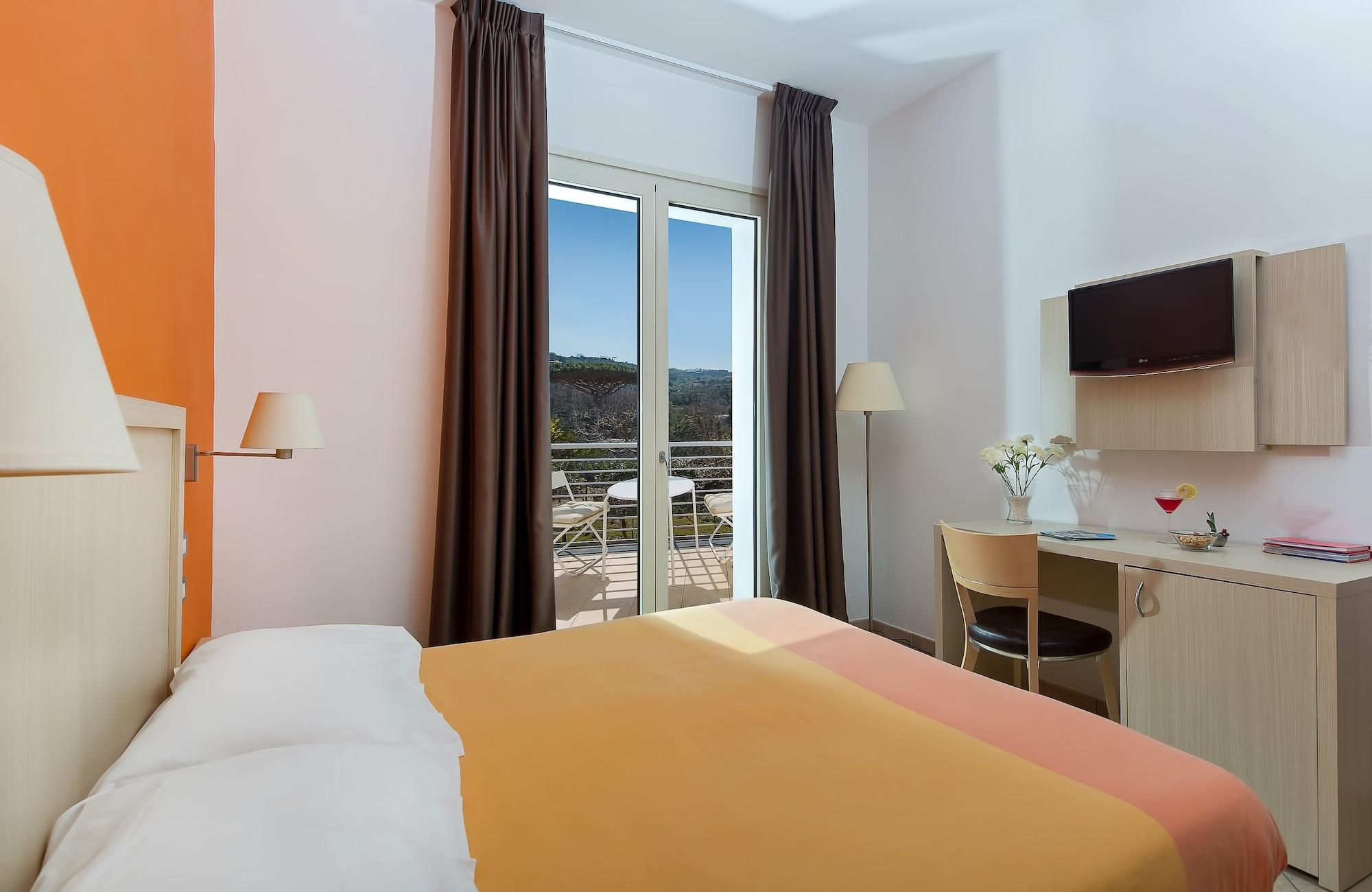 De Maria House Bed & Breakfast Sant'Agata sui due Golfi Exterior photo